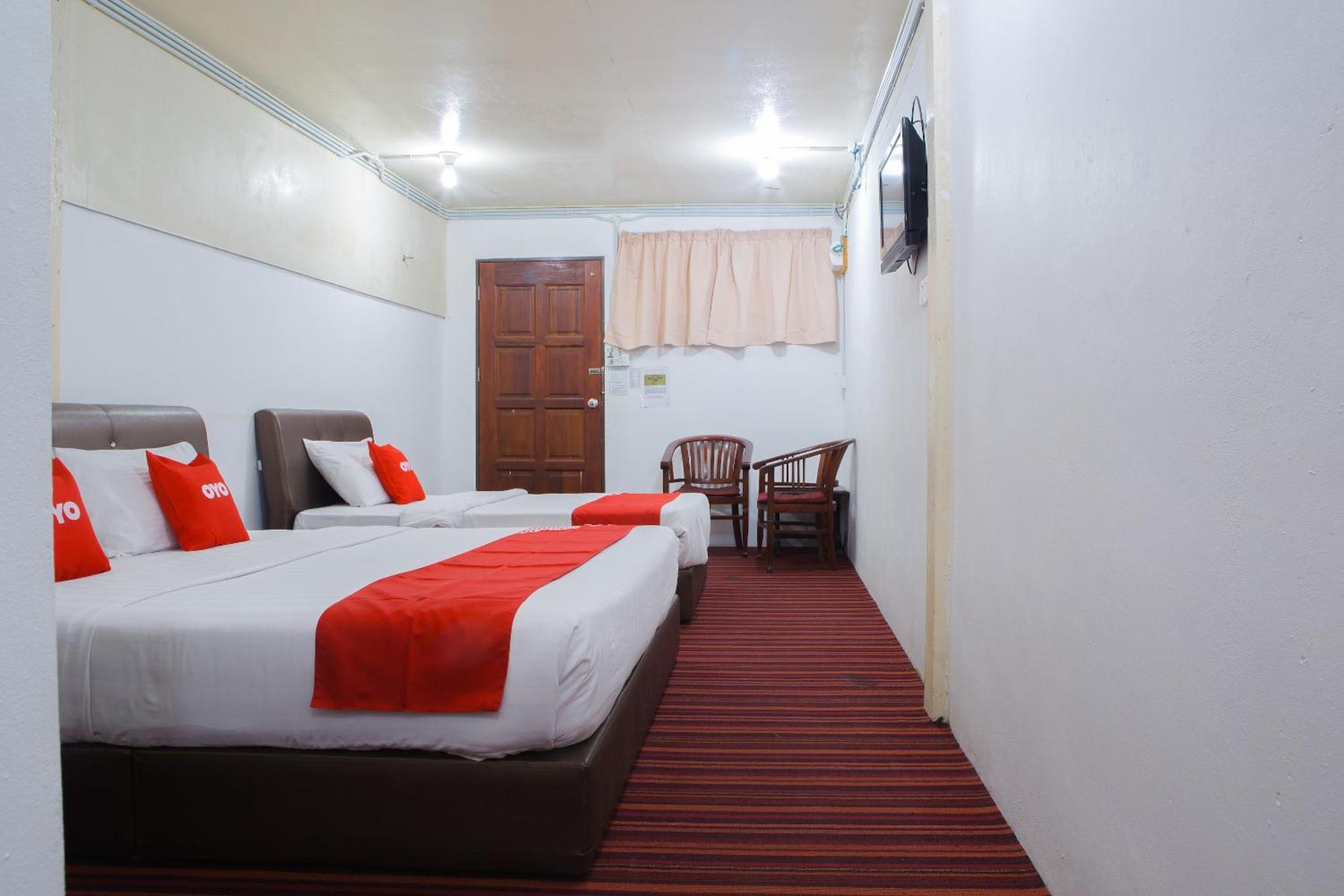 Oyo 90037 The 7 Lodge Tambunan Extérieur photo