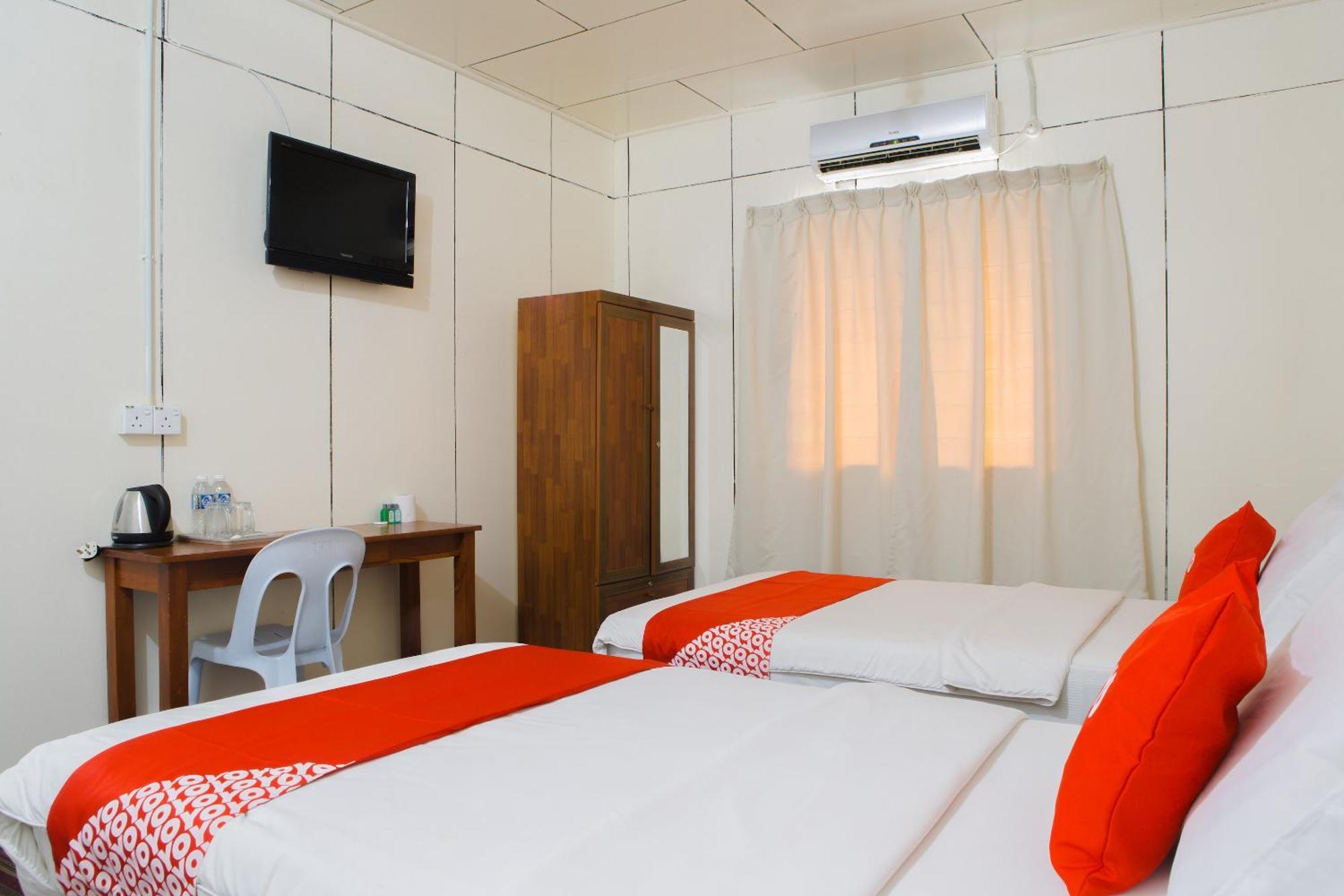 Oyo 90037 The 7 Lodge Tambunan Extérieur photo
